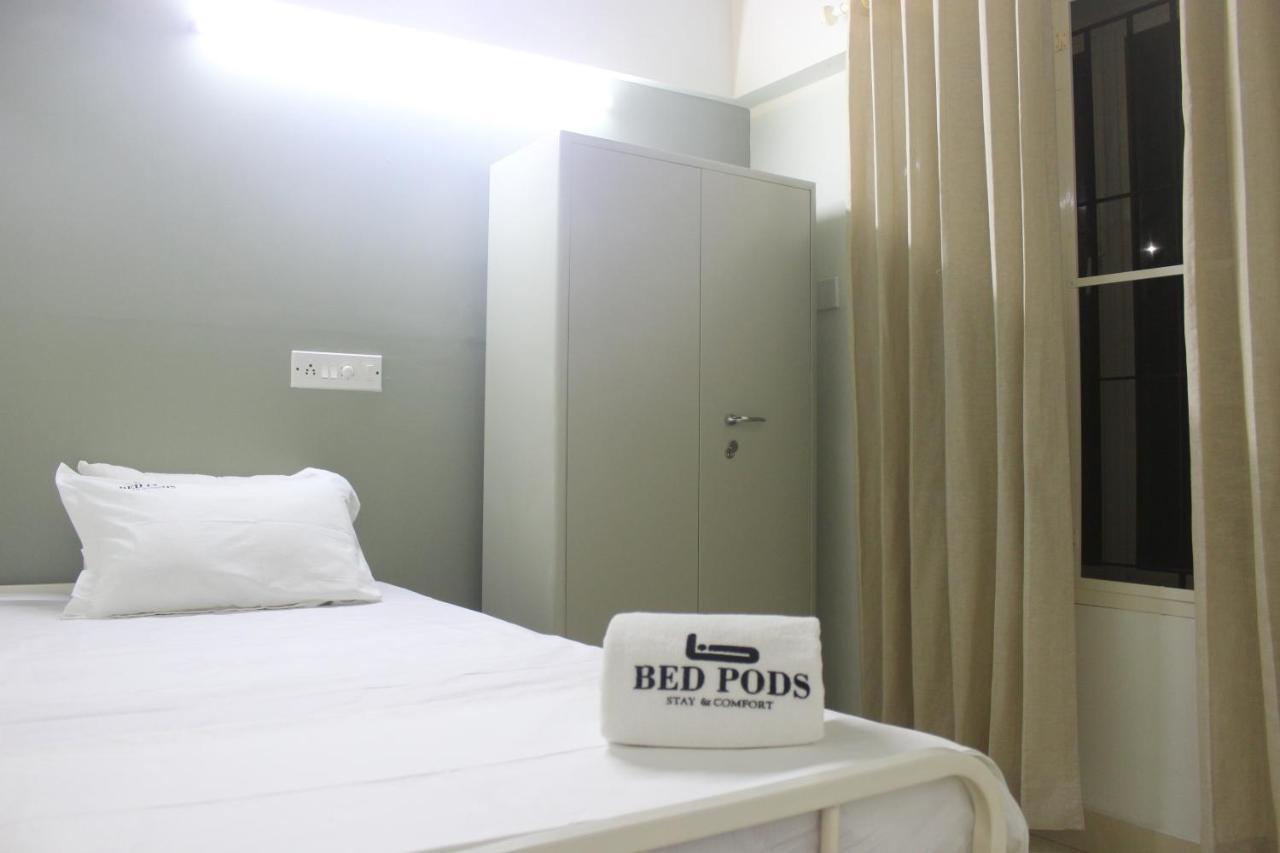Bed Pods Hostel Thiruvananthapuram ภายนอก รูปภาพ